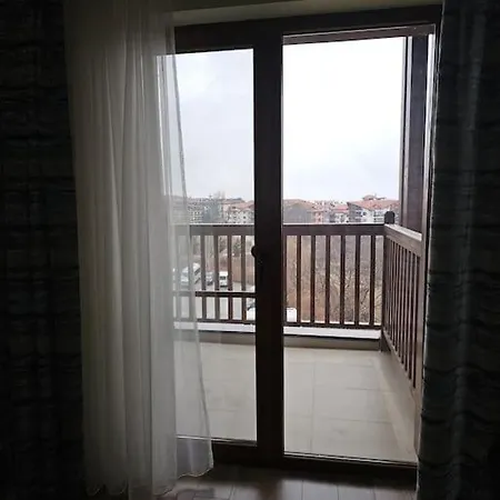 Crown Apartament *