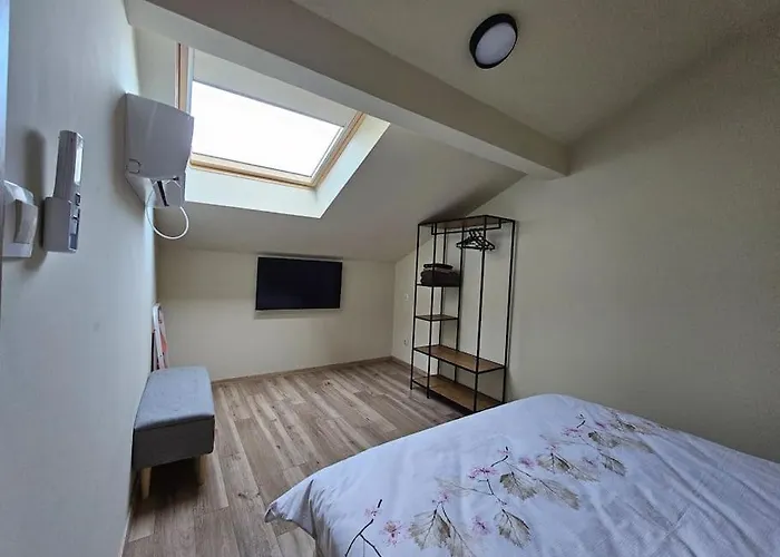 Crown * Банско