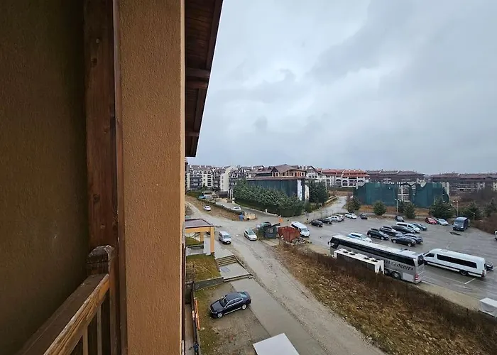 Crown Апартамент Банско